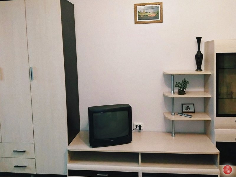 Посуточно уютная квартира на проспекте Стачки